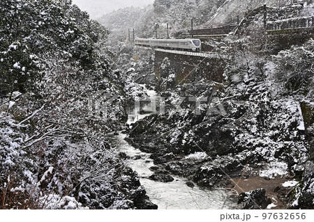 冬の川代渓谷 冬の川代渓谷 97632656