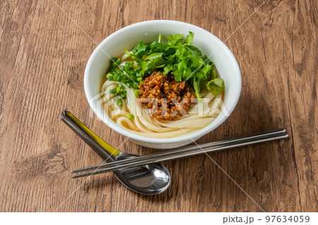台湾肉麺　taiwan style meat noodles pictures 97634059