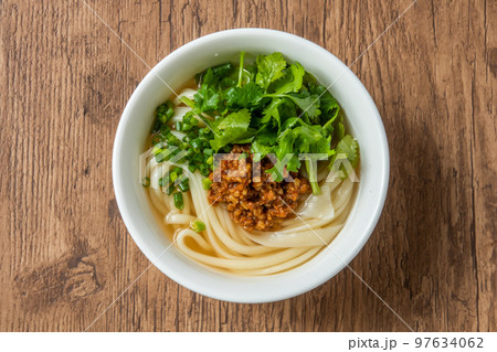 台湾肉麺　taiwan style meat noodles pictures 97634062