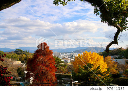 和歌山城からの眺望（和歌山県・和歌山市） 97641385