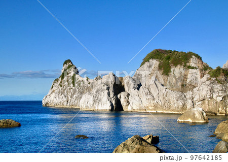 白崎海洋公園(和歌山県・由良町) 白崎海洋公園(和歌山県・由良町) 97642185