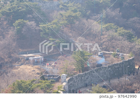 冬の山 冬の風景 登山 97642990