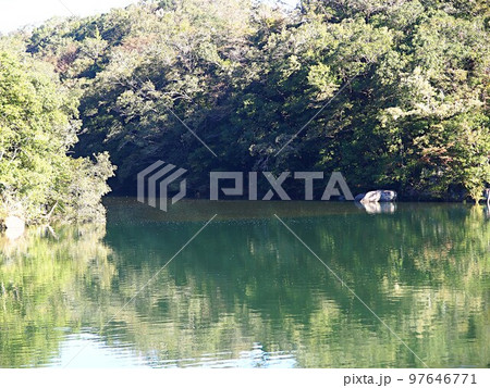 勘八狭越戸ダムの風景 97646771