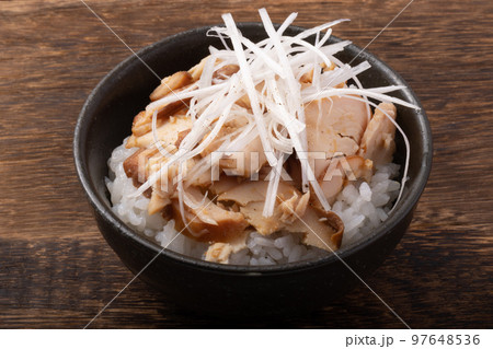 鶏チャーシュー丼 鶏チャーシュー丼 97648536