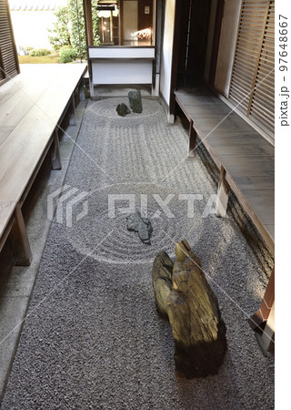 龍源院 東滴壺 大徳寺 龍源院 東滴壺 大徳寺 97648667