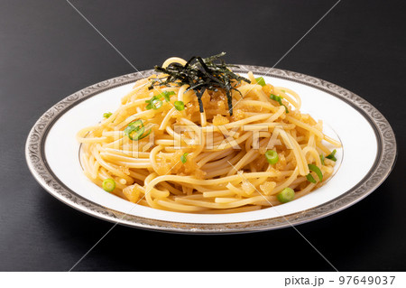 数の子のパター醤油パスタ 数の子のパター醤油パスタ 97649037
