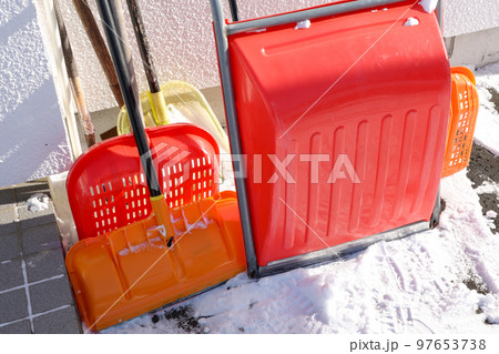 除雪、スコップ、スノーダンプ、排雪、雪かき、冬、雪、除雪道具、道具、プラスチック製品 97653738