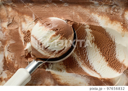 vanilla and chocolate ice cream 97656832