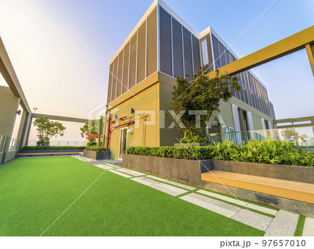 ノーブル・リヴォルヴ・ラチャダー 2 屋上 / Bangkok, Thailand 97657010