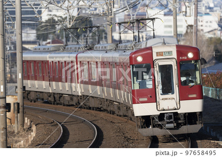 近鉄の急行列車(久居~南が丘) 97658495