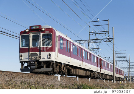 近鉄の普通列車(近鉄富田~霞ヶ浦) 近鉄の普通列車(近鉄富田~霞ヶ浦) 97658537