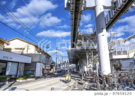 鎌倉市西鎌倉の都市風景 西鎌倉駅 鎌倉市西鎌倉の都市風景 西鎌倉駅 97659120