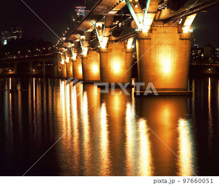 桟橋 足 橋 97660051
