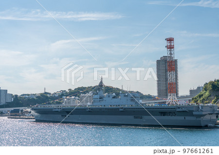 フリートウィーク 護衛艦「いずも」 フリートウィーク 護衛艦「いずも」 97661261