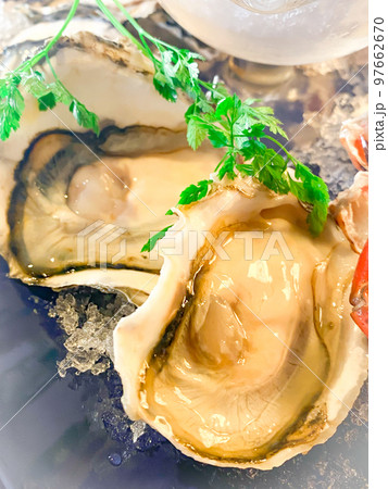 生がきの食べ比べ 97662670