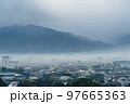 山梨県笛吹市の朝 97665363