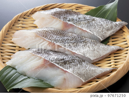 真たらの切り身 真たらの切り身 97671250