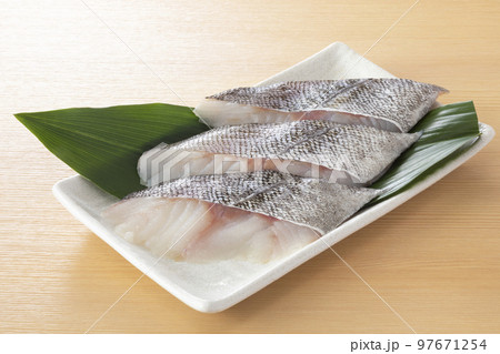 真たらの切り身 真たらの切り身 97671254