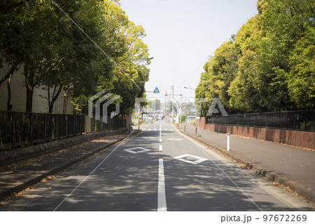 秋山周辺の風景（小学校前） 97672269