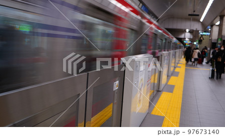 御堂筋線本町駅 御堂筋線本町駅 97673140