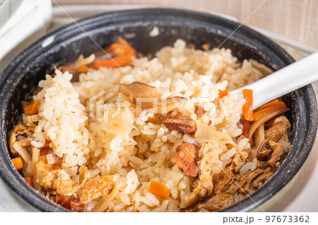 炊き込みご飯 炊き込みご飯 97673362