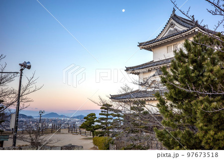 丸亀城周辺の風景イメージ 丸亀城周辺の風景イメージ 97673518