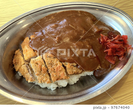 カツカレー 北見名物玉ねぎカレー 北見玉ねぎカレー カツカレー 北見名物玉ねぎカレー 北見玉ねぎカレー 97674040