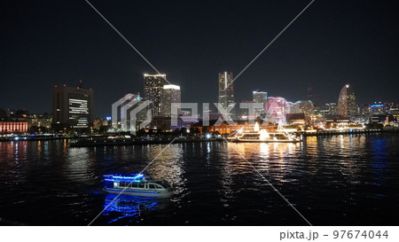 みなとみらい 97674044