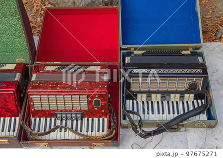 Accordion Musical Instruments 97675271