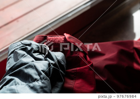 winter coat with a internal liner and snap to keep it in place.  97676984