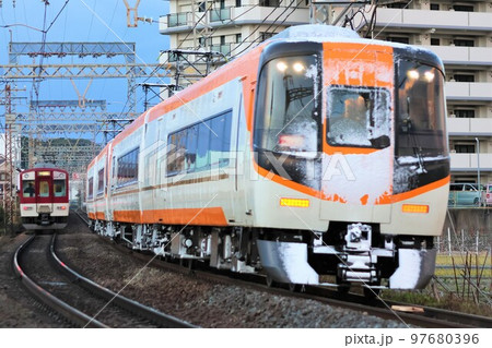 【近鉄】冬の南大阪線 16400系〜ACE〜(古市〜道明寺) 【近鉄】冬の南大阪線 16400系〜ACE〜(古市〜道明寺) 97680396