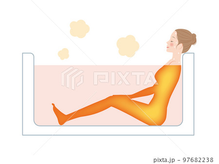 入浴で全身温まる女性 入浴で全身温まる女性 97682238