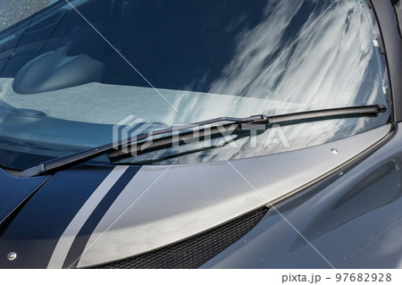 ワイパー　old car Windshield wiper (Windscreen wiper)  97682928