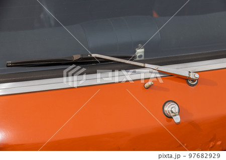 ワイパー　old car Windshield wiper (Windscreen wiper)  97682929
