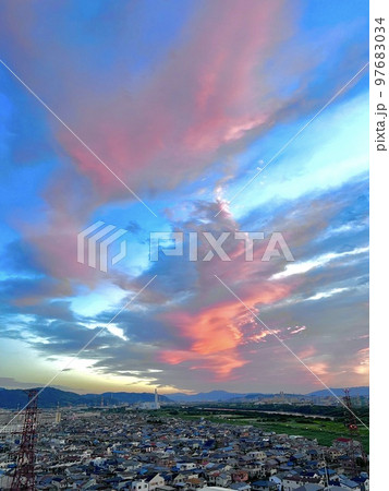 朝焼け 97683034