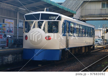 【JR四国】予土線窪川駅 キハ32形〜鉄道ホビートレイン〜 97683092