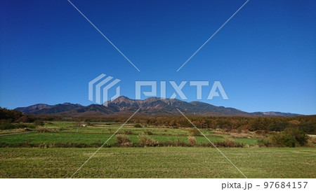 秋の南八ヶ岳連峰 秋の南八ヶ岳連峰 97684157