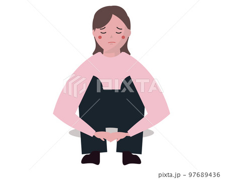 暗い表情の女性。悲しむ。座り込んで落ち込む 97689436
