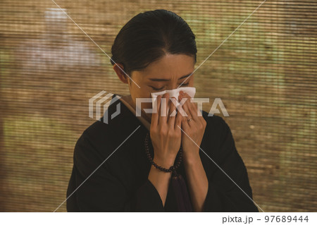 mourning kimono 97689444