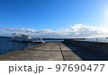 青い海と空 97690477