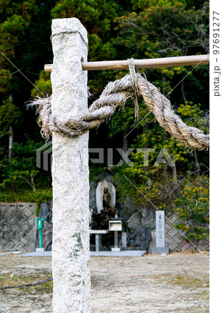 大阪府高槻市の新西国霊場客番の南山安岡寺の弘紹不動明王 97691277