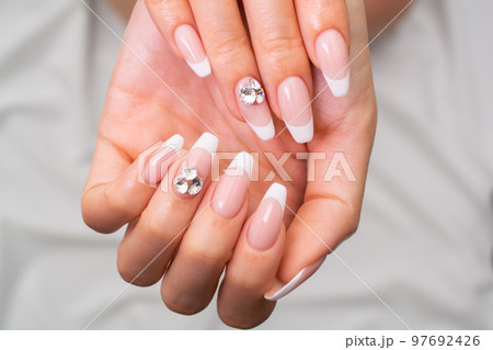 フレンチネイル 97692426