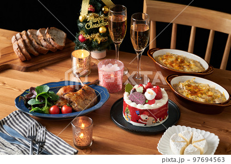 クリスマスディナー 97694563
