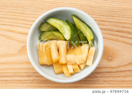 きゅうりと大根のぬか漬け きゅうりと大根のぬか漬け 97694716