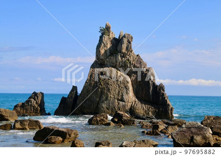 橋杭岩（和歌山県・串本町） 97695882