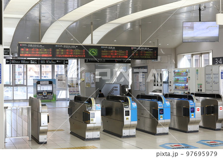 JR西日本の放出駅 JR西日本の放出駅 97695979