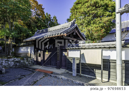 丹波篠山　黒岡春日神社　社務所　兵庫県丹波篠山市 97698653