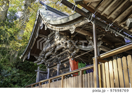 丹波篠山　黒岡春日神社　本殿　兵庫県丹波篠山市 97698769