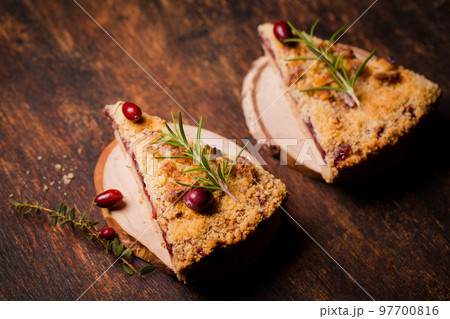 Two pieces of grated cranberry pie Two pieces of grated cranberry pie 97700816