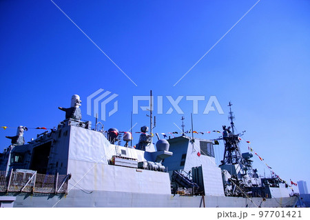 カナダ海軍巡洋艦 ウィニペグ FFH-338 WINNIPEG Canadian Navy 横須賀  97701421